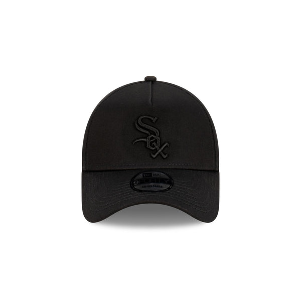 Chicago White Sox MLB Essentials Black on Black 9FORTY A-Frame® Snapback