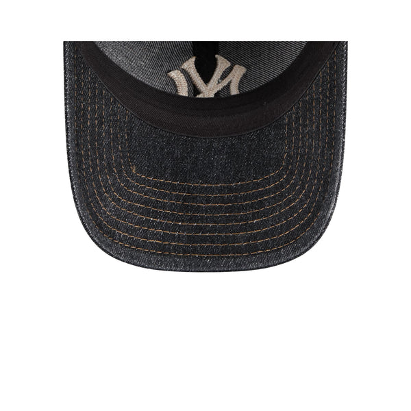 New York Yankees Faded Denim Black Casual Classic