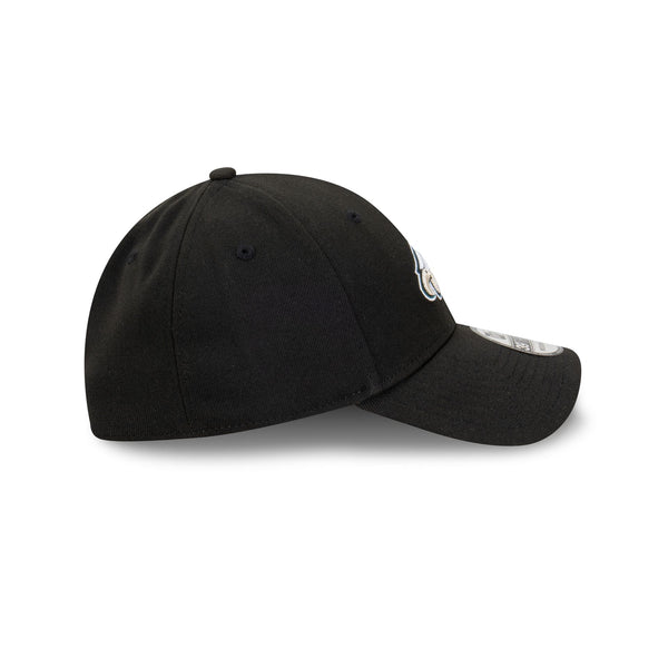Philadelphia Eagles NFL Essentials Black 39THIRTY Stretch Fit