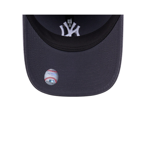 New York Yankees MLB Essentials Midi Graphite 9TWENTY Cloth Strap
