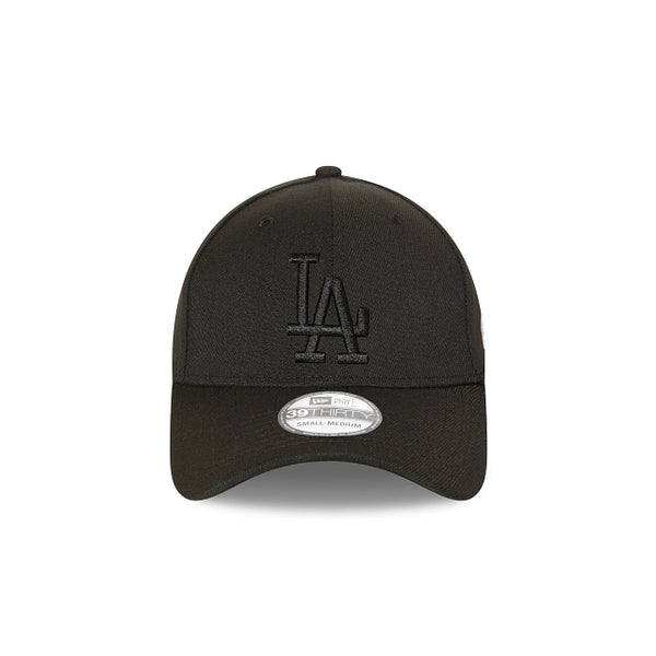 Los Angeles Dodgers Black on Black 39THIRTY Stretch Fit