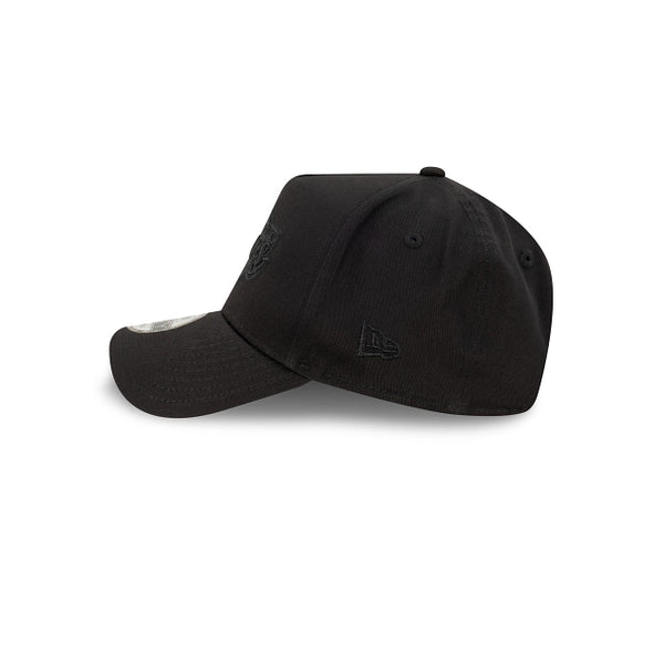 Los Angeles Lakers NBA Essentials Black on Black 9FORTY A-Frame Snapback