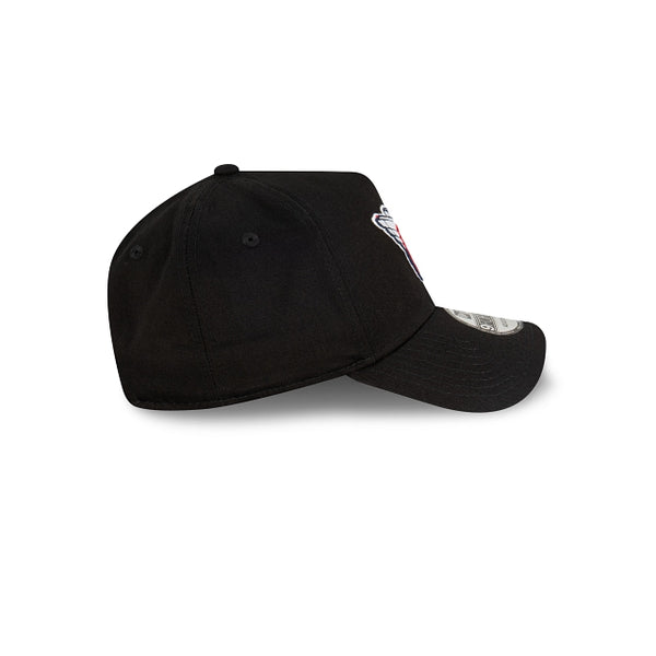 Cleveland Guardians MLB Essentials Black 9FORTY A-Frame® Snapback
