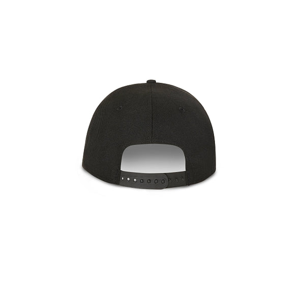 New York Yankees MLB Essentials Black on Black 9FIFTY Snapback