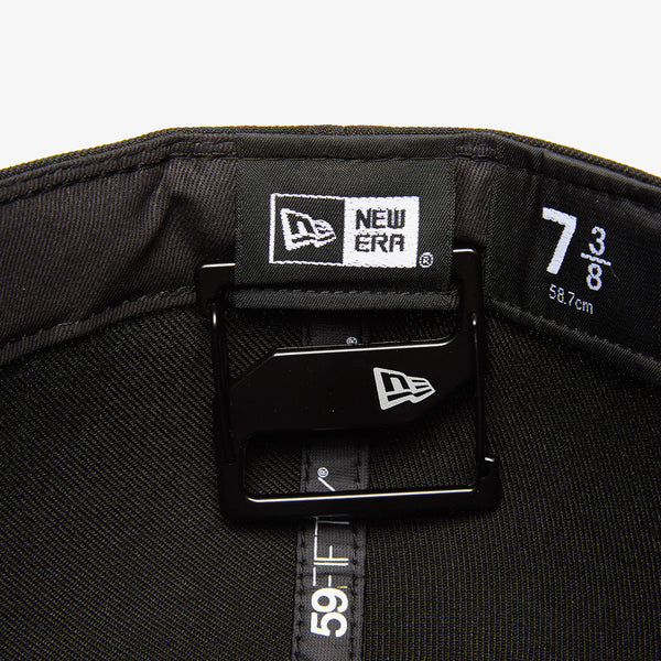 New Era Black Cap Clip