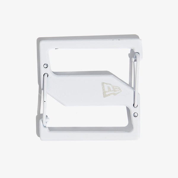 acc-cap-clip-white