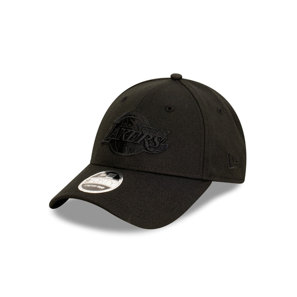 Los Angeles Lakers Black on Black 9FORTY Stretch Snap New Era