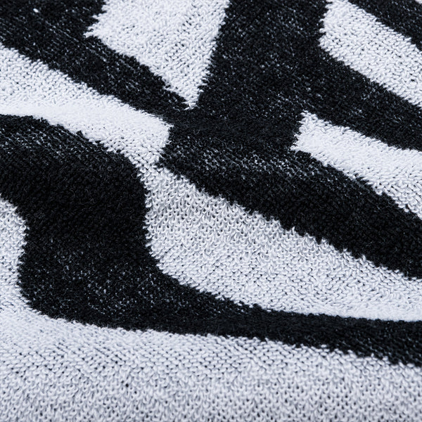 boxed-sports-towel-whi-23j