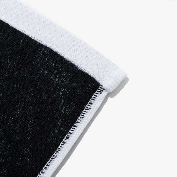 boxed-sports-towel-whi-23j