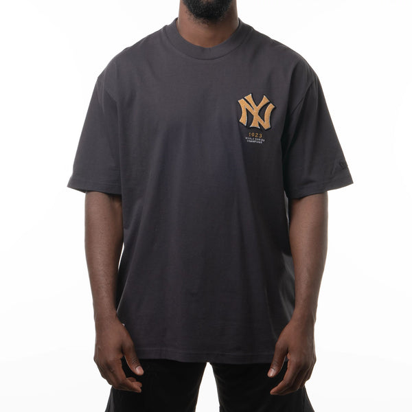 New York Yankees Classic Champions Oversized T-Shirt New Era