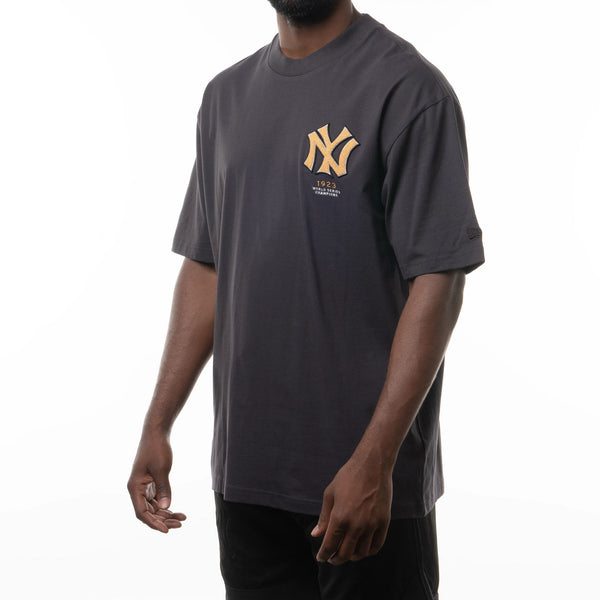 New York Yankees Classic Champions Oversized T-Shirt