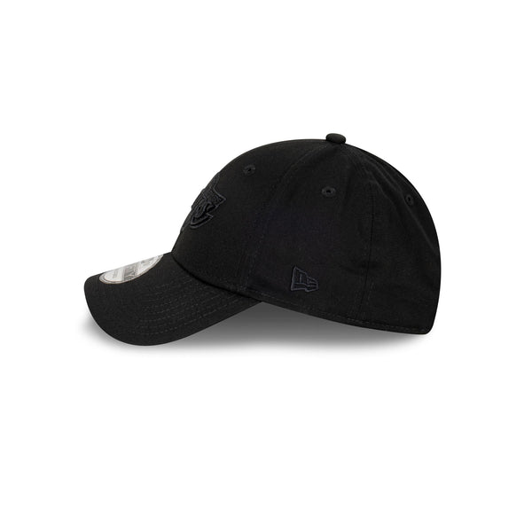 Los Angeles Lakers NBA Essentials Black on Black 9FORTY Adjustable