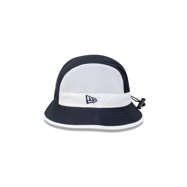 Carlton Blues On Field 2024 Sports Bucket