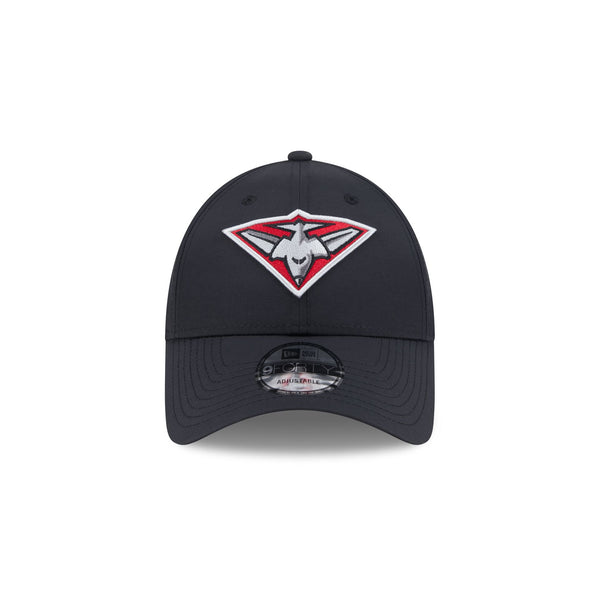 Essendon Bombers AFL On-Field '25 9FORTY Cloth Strap
