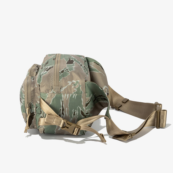New Era 2025 Tiger Camo Square Waist Bag