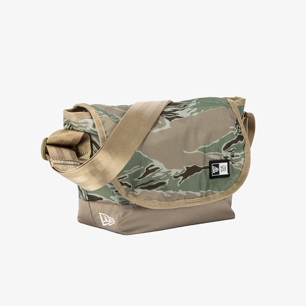 acc-shoulder-bag-mini-ne-t-cam