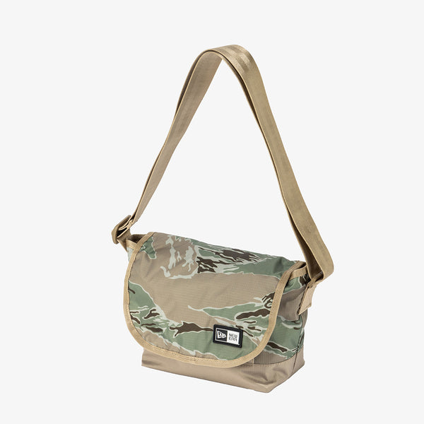 acc-shoulder-bag-mini-ne-t-cam
