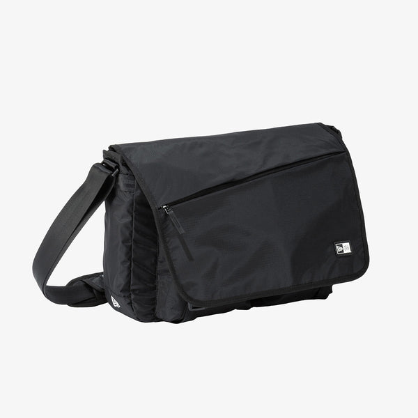 acc-messenger-bag-ne-blk