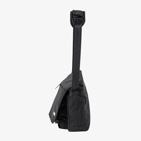 acc-messenger-bag-ne-blk