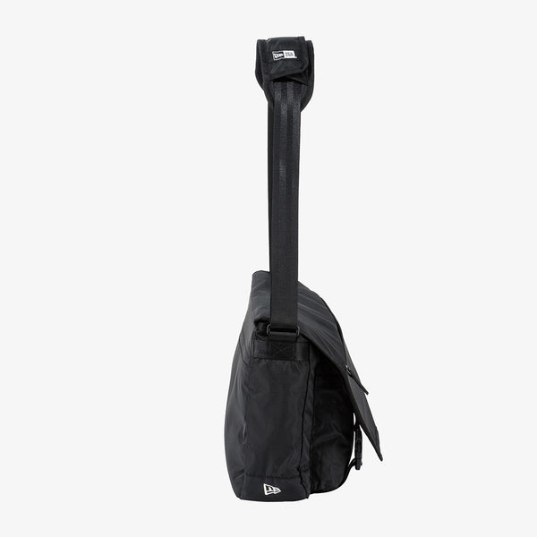 acc-messenger-bag-ne-blk
