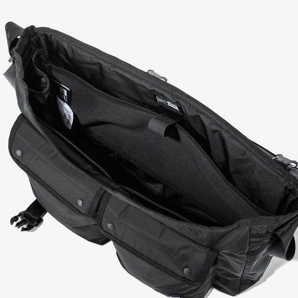 acc-messenger-bag-ne-blk