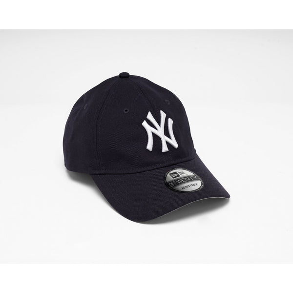 New York Yankees Reserve Wool 9TWENTY Cloth Strap