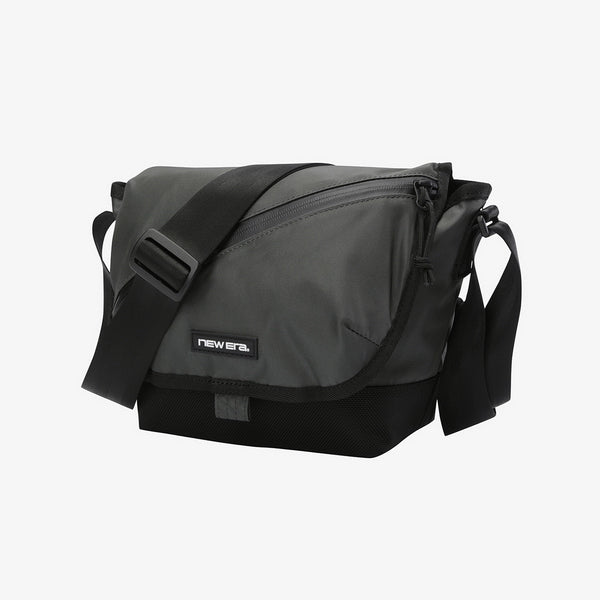 acc-utility-shoulder-mini-bag-ne-cha