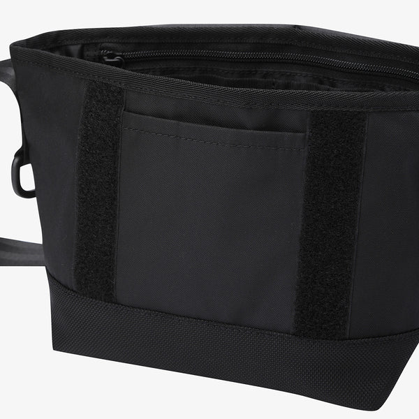 acc-utility-shoulder-mini-bag-ne-blk