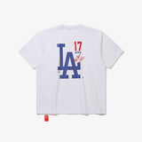 ap-mlb-player-signtr-rs62-losdod-wht