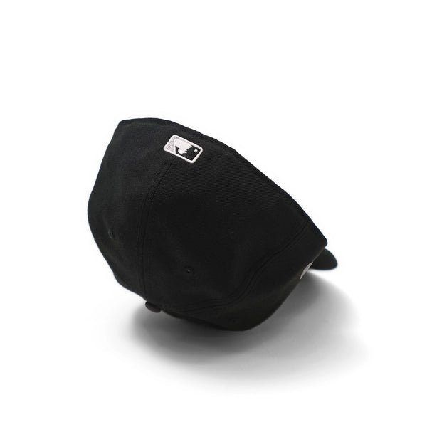 Chicago White Sox Reserve Soft Buckram Black 59FIFTY Fitted - R