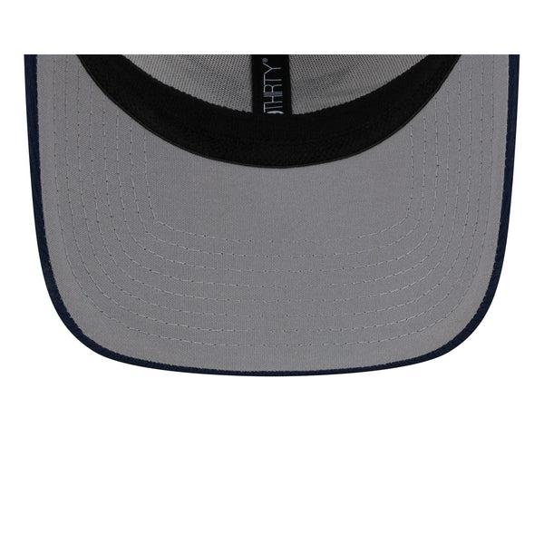 Dallas Cowboys White Sideline 39THIRTY Stretch Fit