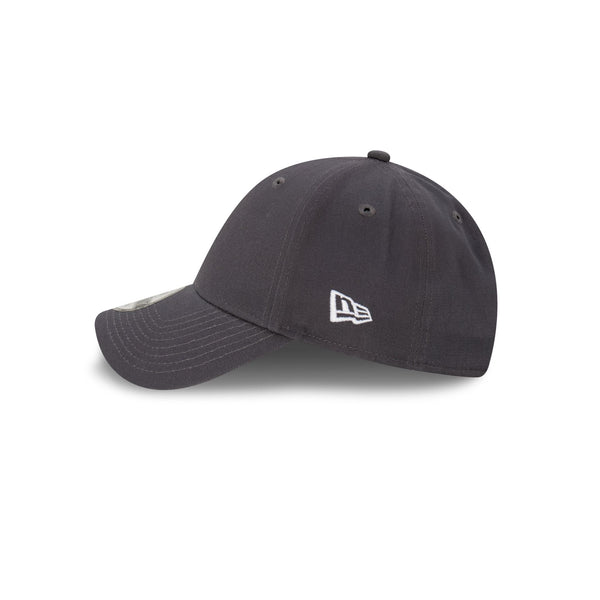 New Era Essentials Blank Graphite 9FORTY Cloth Strap