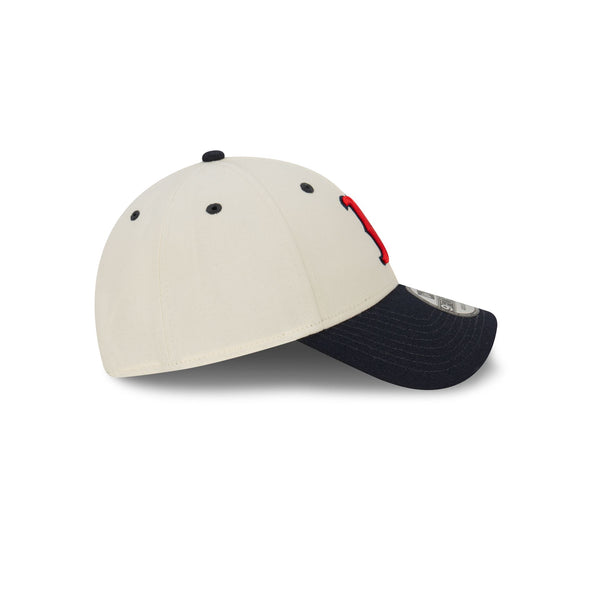 Boston Red Sox Chrome White 9FORTY Snapback
