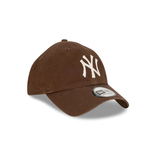 New York Yankees Walnut Chainstitch Casual Classic