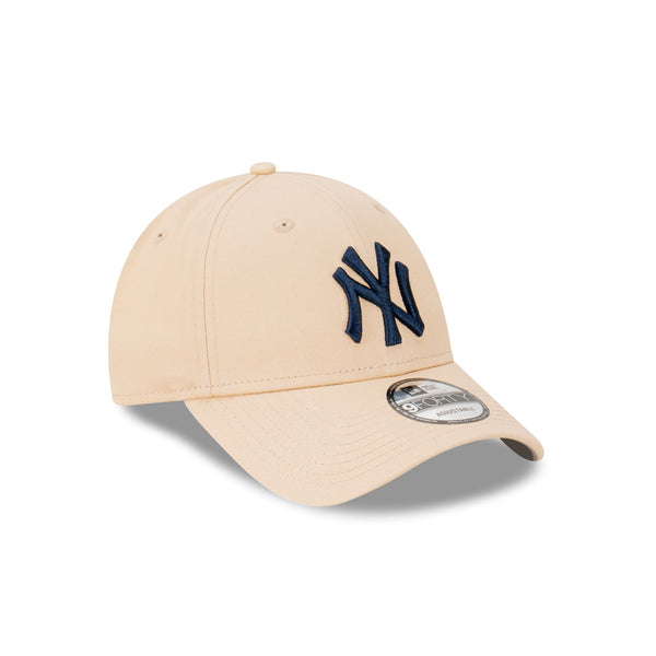 New York Yankees Seasonal Oatmilk 9FORTY Snapback