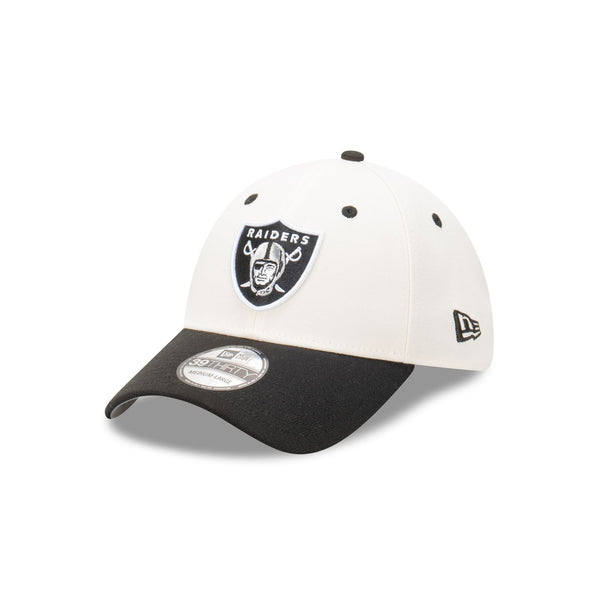 Las Vegas Raiders Two-Tone Chrome 39THIRTY Stretch Fit