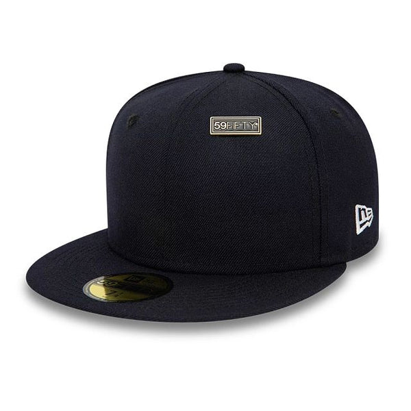 New Era Cap 59FIFTY Day Pin Badge