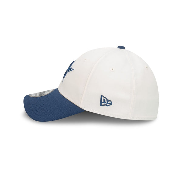 Dallas Cowboys Chrome Two-Tone 39THIRTY Fitted