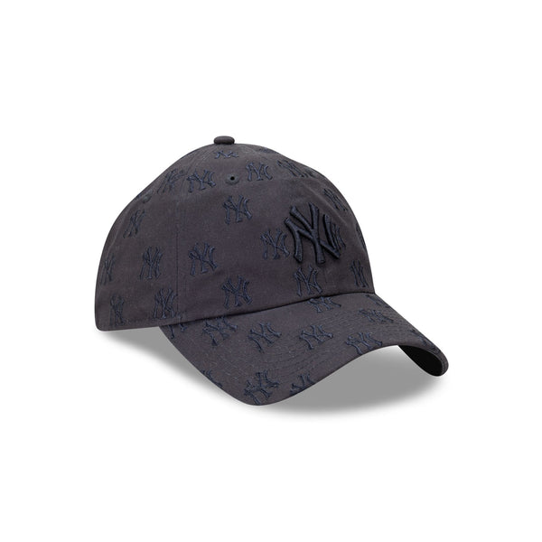 New York Yankees  Faded Black Tonal Monogram Casual Classic