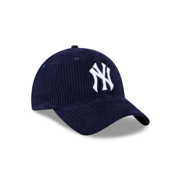 New York Yankees Winter Corduroy 9TWENTY Cloth Strap