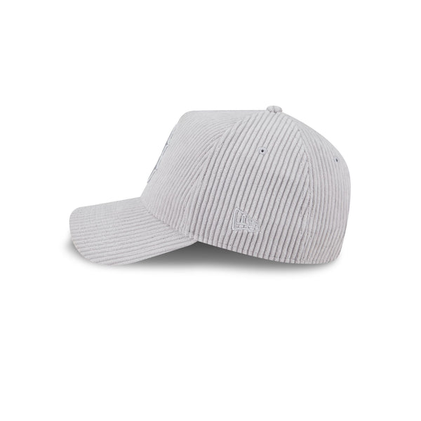 Boston Red Sox Seasonal Corduroy 9FORTY A-Frame Snapback