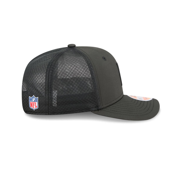 Las Vegas Raiders NFL Sideline '25 9SEVENTY Trucker