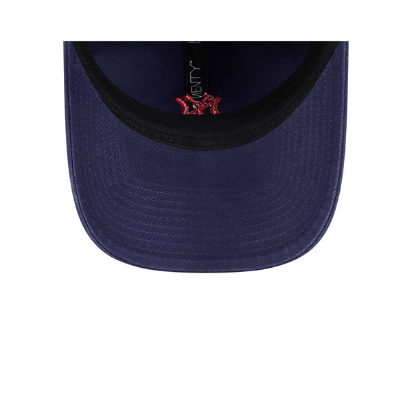 New York Yankees Festive Mini 9TWENTY Cloth Strap