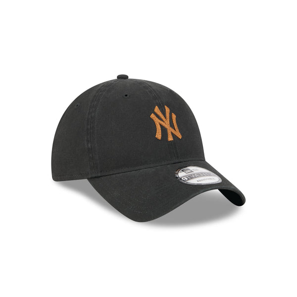 New York Yankees Washed Earthtones 9TWENTY Cloth Strap