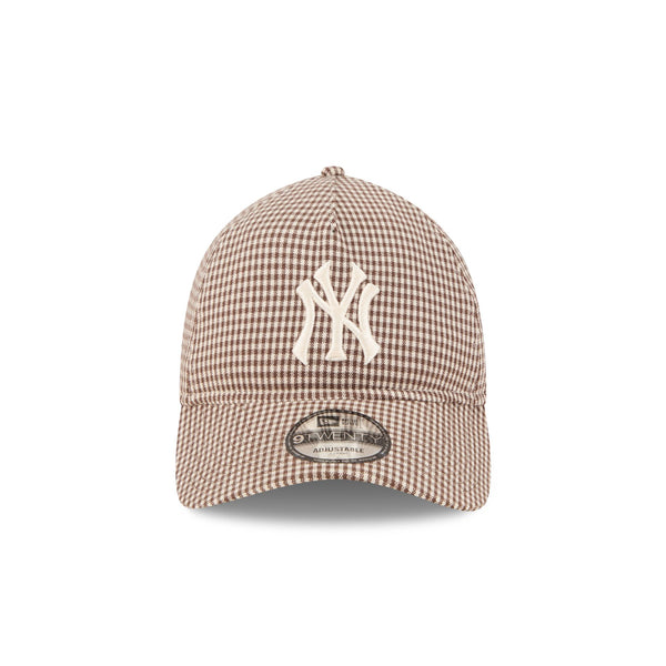 New York Yankees Reserve Brown Check 9TWENTY A-Frame Cloth Strap