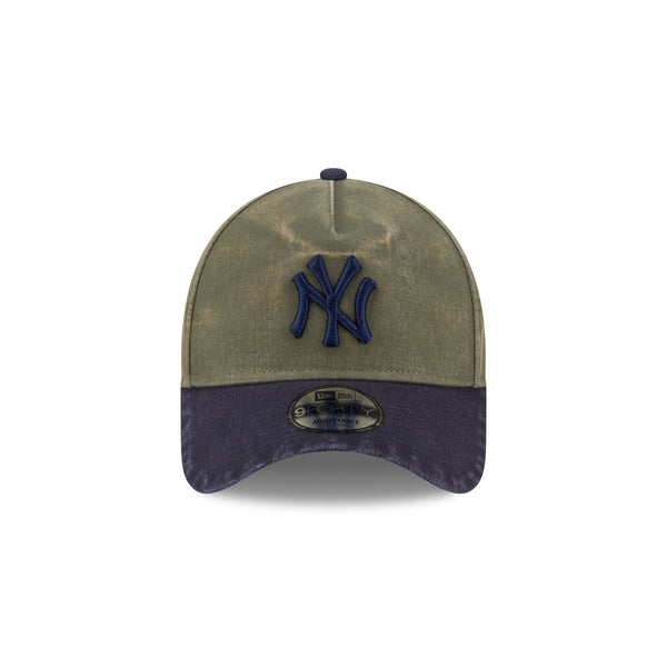 New York Yankees Washed Olive Navy 9FORTY A-Frame Snapback