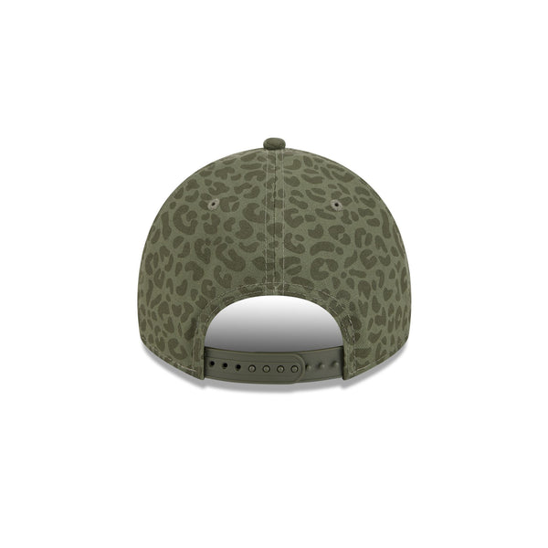 New York Yankees Reserve Tonal Leopard Olive 9TWENTY A-Frame Snapback