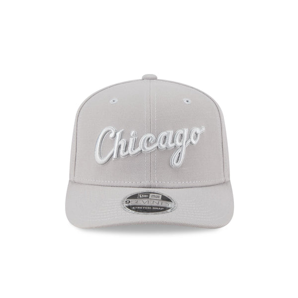 Chicago Bulls Tonal Script 9SEVENTY Stretch Snap