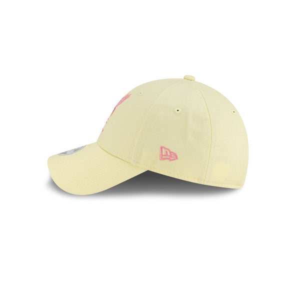 Liverpool FC Seasonal Womens 9FORTY Cloth Strap