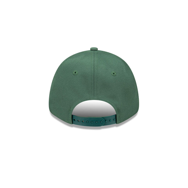 Milwaukee Bucks NBA Essentials 9FORTY Snapback